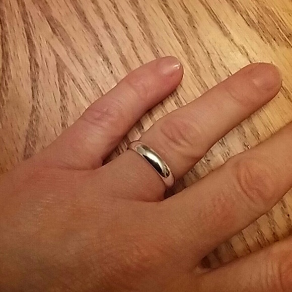 Jewelry - 925 4mm Silver Band Thumb Ring